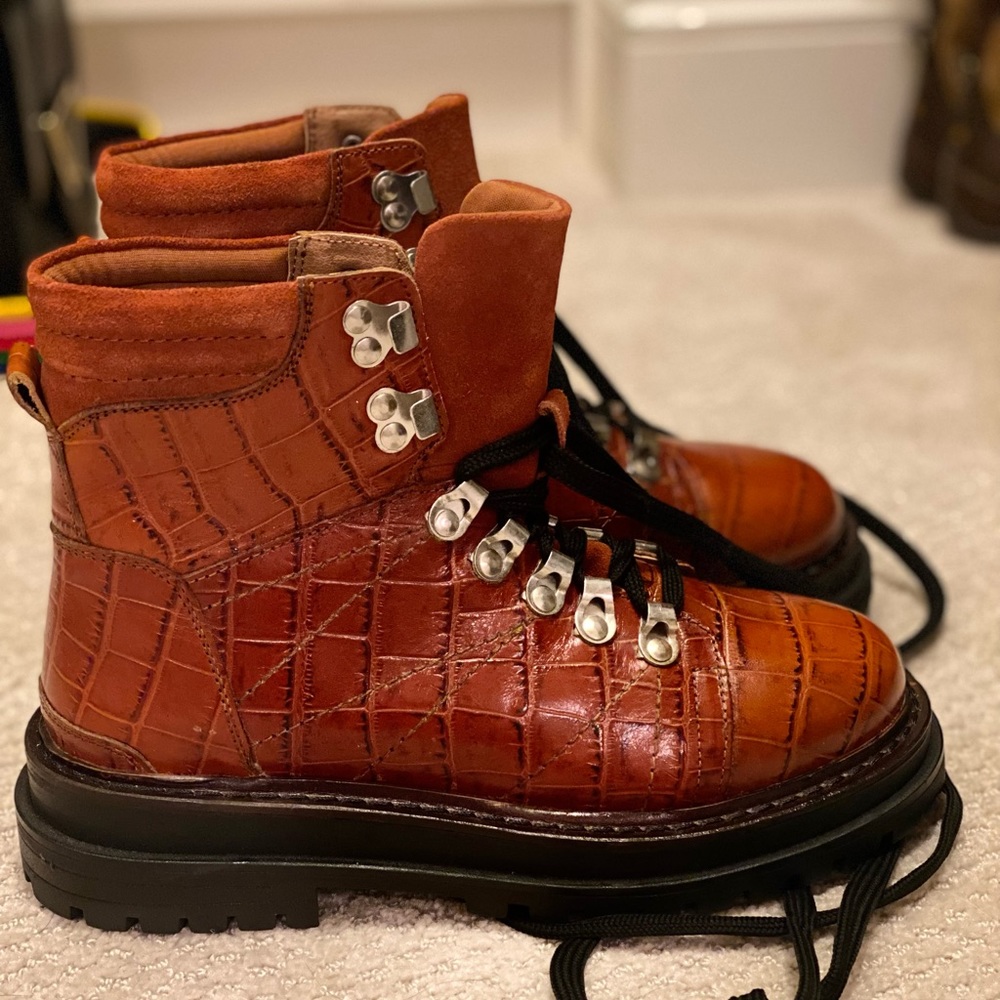 NEVER WORN Red snake skin boots